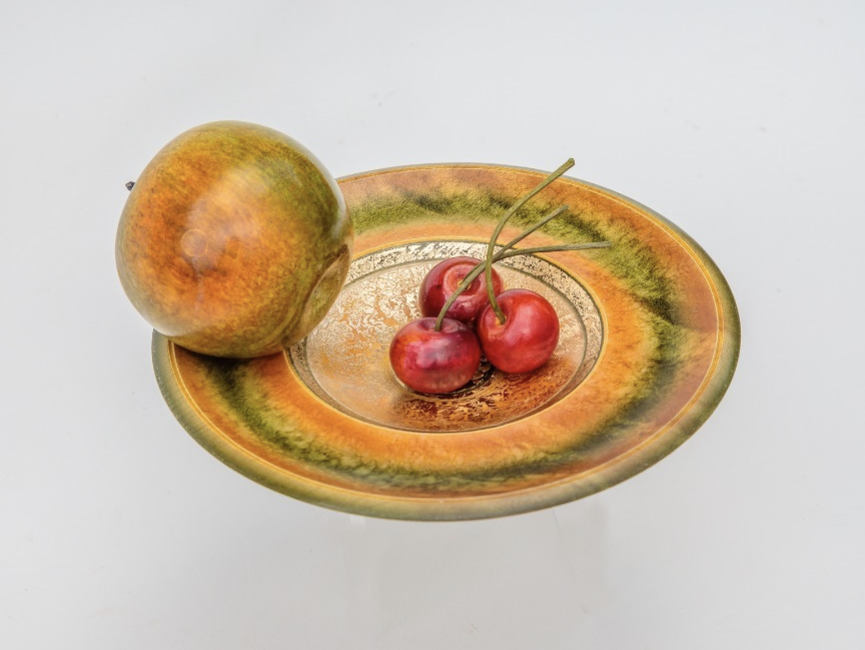 Dennis Hales - Apple and Cherry Gilt Plate