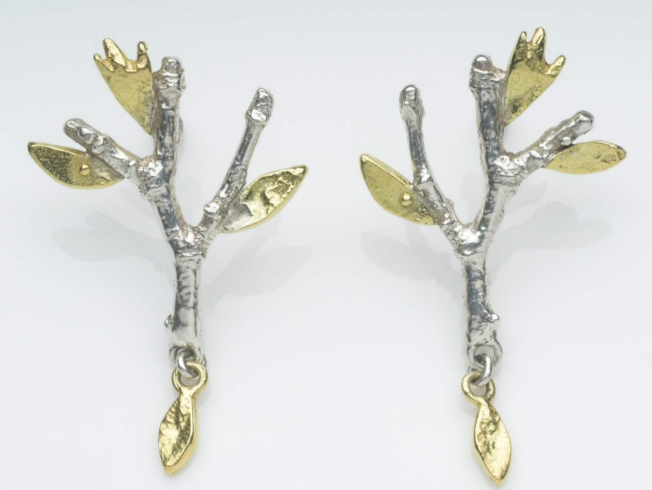Holly Belsher MA (RCA) - Branch Earstuds, silver with 18ct gold leaves
